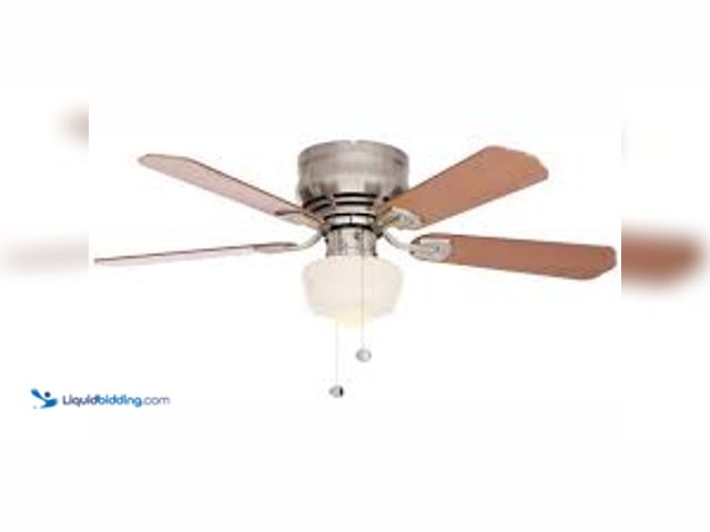 Lot 49-5415401 - Hampton Bay Middleton 42 in. LED Indoor Brushed Nickel Ceiling Fan with Light Kit. Model # UE42V-NI-...
