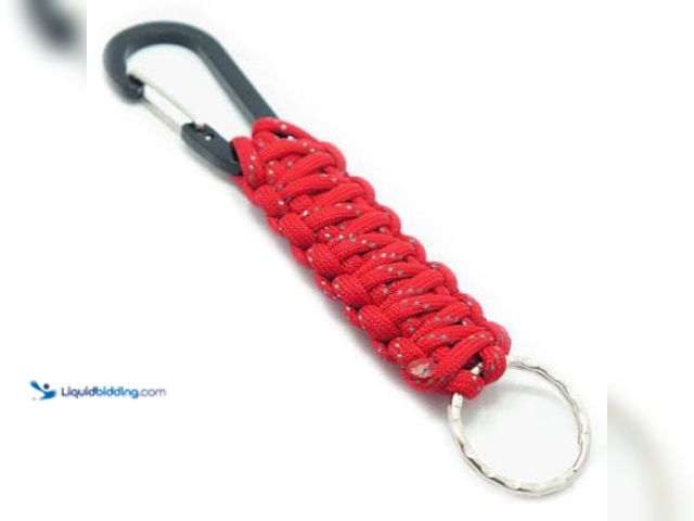 Lot 49-910862 - Utility tactical carabiner with paracord, survival paracord lanyard keychain