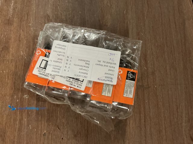 Lot 49-5449140 - 5/8 in. Stainless Steel Nuts Washers and Lock Washer (4-Piece) (5packs) New