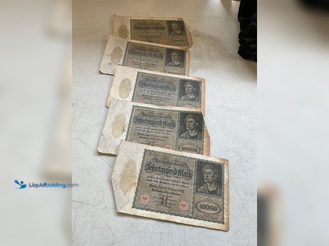 Lot 49-5314798 - LOT OF 5 VINTAGE GERMAN MARK BILLS BANKNOTES 10000 FROM 1922