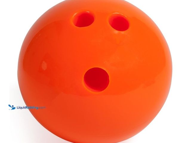 Lot 49-1516480 - Champion Sports Rubberized Plastic Bowling Ball - 3 LB Orange, model # B002LATNRI, new.  Ref#JP Reli...