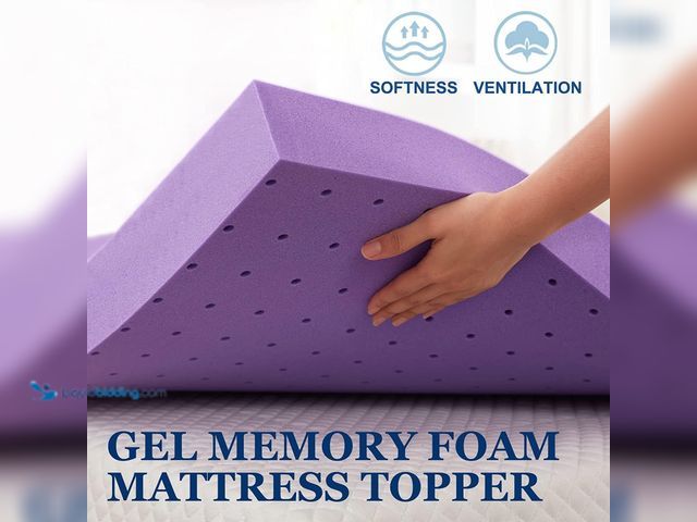 Lot 49-5544539 - QUEEN SIZE - SINWEEK 1.5 Inch Gel Memory Foam Mattress Topper Ventilated Soft Pressure Relieve Mattr...