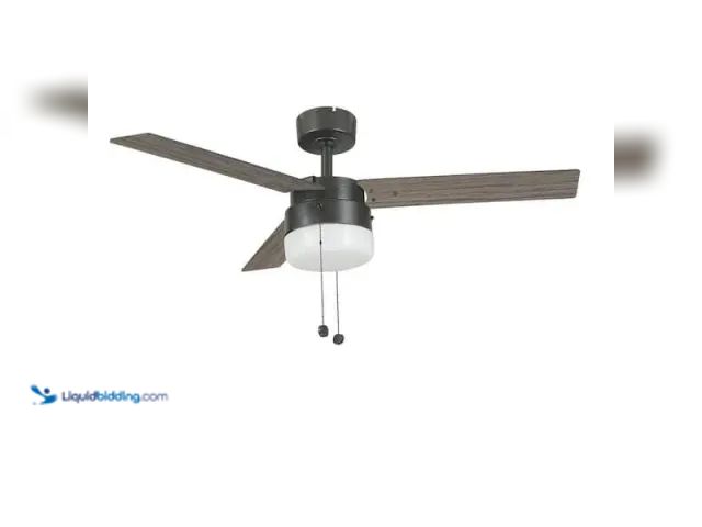 Lot 49-5413291 - Hampton Bay Montgomery II 44" Indoor Oil-Rubbed Bronze Ceiling Fan w Light Kit Unused