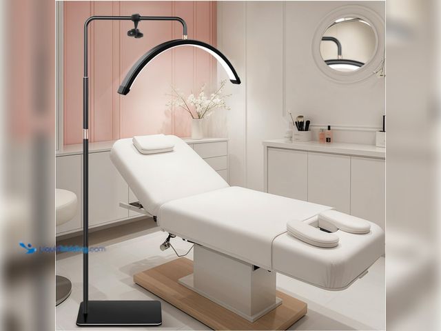 Lot 49-5476906 - Lash Light for Eyelash Tech-Esthetician Ring Light, Half Moon Light. Model #B0DH83HW9V. Unused and w...