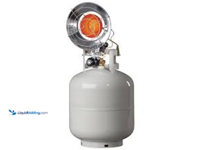 Lot 49-5485435 - Mr. Heater 15000 -BTU Outdoor Portable Propane tank top Propane Heater. Model #MHS15T. Unused.