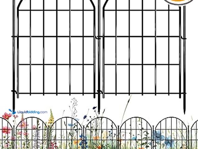 Lot 49-5414797 - 32 Pack Decorative Garden Fence, Arched No Dig Fence Border, Garden Edging Borde. Unused