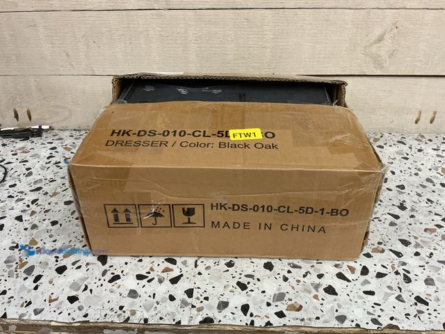 Lot 49-5447888 - Furnulem premium 5 drawer Night Stand with Charging Station, Tall Black Dresser for Bedroom, Nightst...