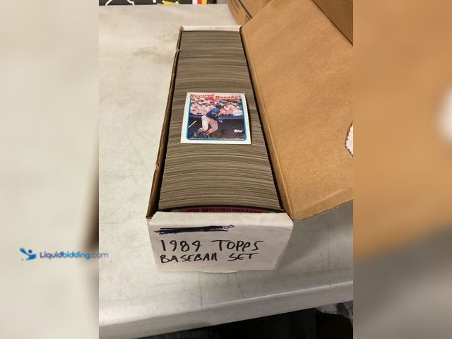 Lot 49-1505463 - COLLECTIBLE 1989 TOPPS BASEBALL COMPLETE 792 CARD SET INCLUDING NOLAN RYAN AND MORE #COINS0122
