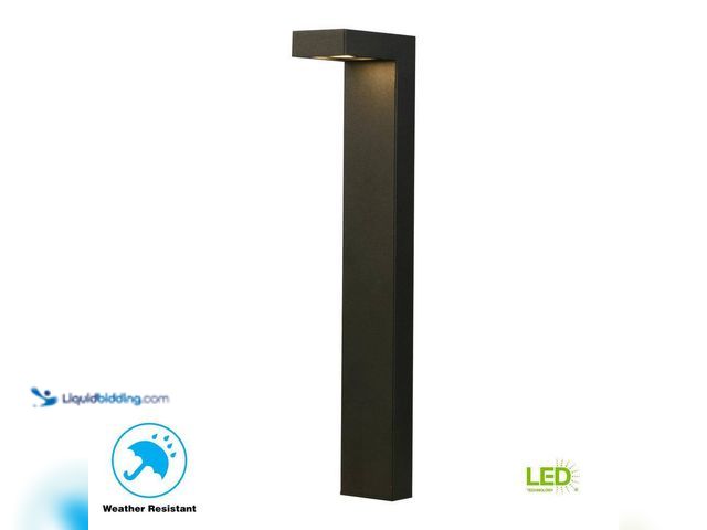 Lot 49-5409117 - Hampton Bay
Jemison 85 Lumen Low Voltage Black Integrated LED Outdoor Landscape Path Light Unused
