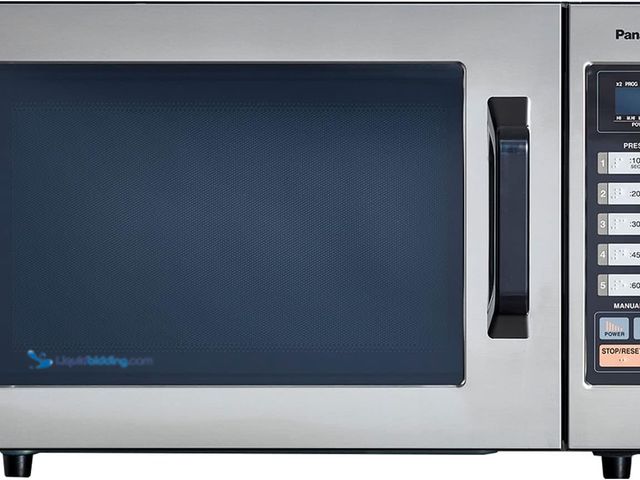 Lot 49-3565859 - Panasonic NE-1054F Compact Light-Duty Countertop Commercial Microwave Oven with 10 Programmable Memo...