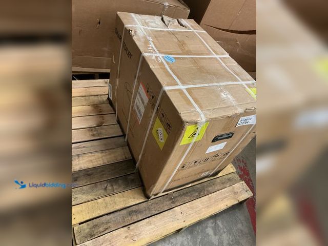 Lot 49-5472764 - Horow T03 Tankless Elongated Smart Toilet New