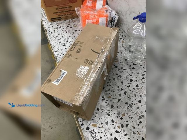 Lot 49-5478291 - Electric Fuel Pump Module Item is used