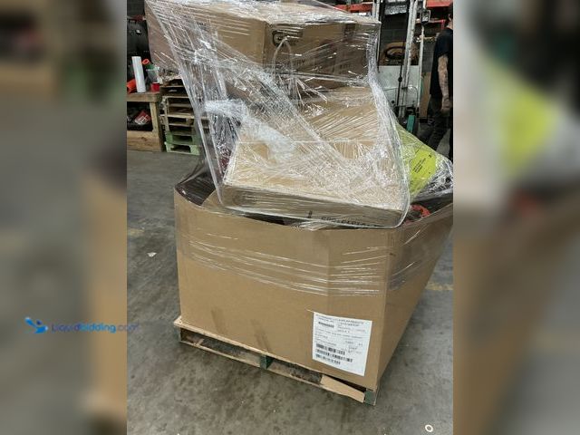 Lot 49-5552634 - Salvage Pallet - IMPORTANT: Please note that the condition of this lot is SALVAGE. Salvage assets ar...