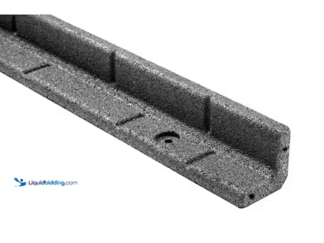Lot 49-1622788 - Vigoro 48 in. x 3 in. x 3 in. Roman Brick Dark Gray Rubber Edging (6-Pack), Model # DCRME4DG6, Unuse...