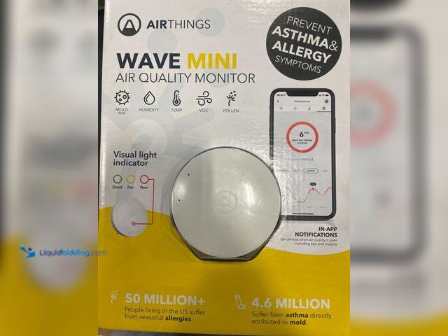 Lot 49-5412926 - Airthings Wave Mini Smart Indoor Quality Monitor Model 2928 854232008392. Item is Unused