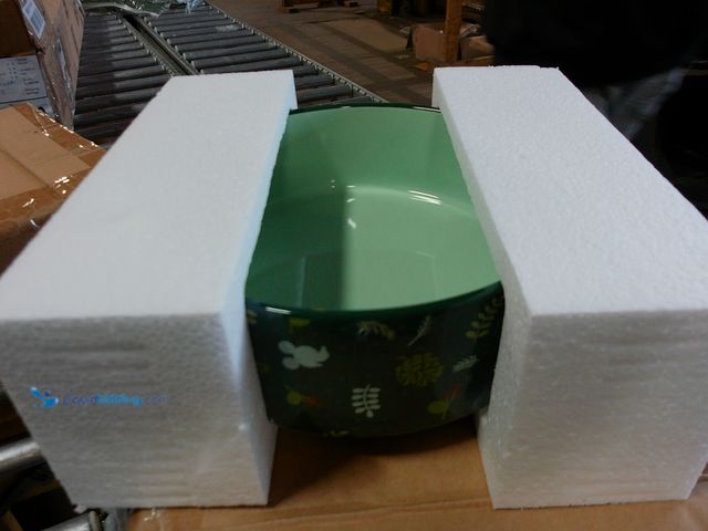 Lot 49-3471551 - (2) Mickey Mouse Holiday Ceramic Bowl 5 Cups, Green, Model# 280621, Unused.  Ref#LB RELIST