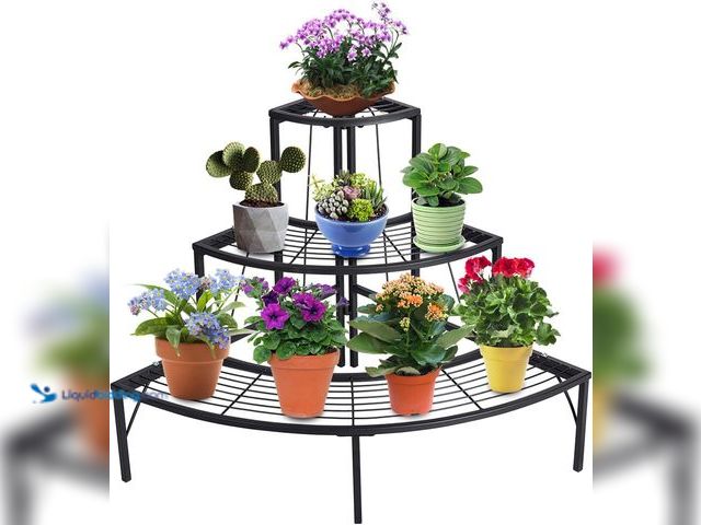 Lot 49-5437306 - DOEWORKS 3 Tier Plant Stand Flower Pot Rack, Quarter Round Plant Corner Shelf Planters Display Holde...