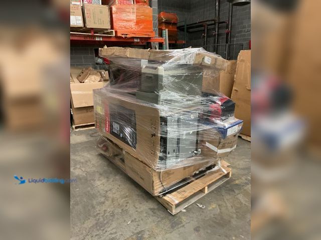Lot 49-5413326 - Salvage Pallet. Misc Items