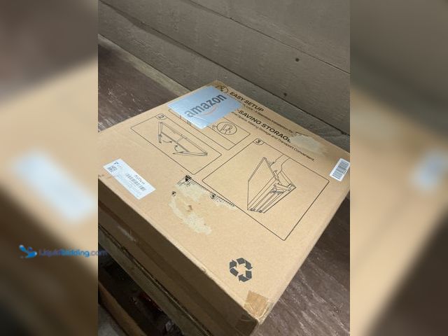 Lot 49-5482114 - PetThem Foldable Dog Car Ramp Unused