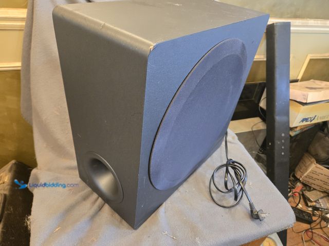 Lot 49-1805585 - 1 LG SPQS-W WIRELESS ACTIVE SUBWOOFER