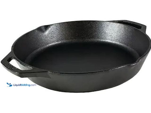 Lot 49-3539101 - Lodge
12 in. Cast Iron Skillet in Black with Dual Handles Internet # 320974203
Model # L10SKLSTOT...