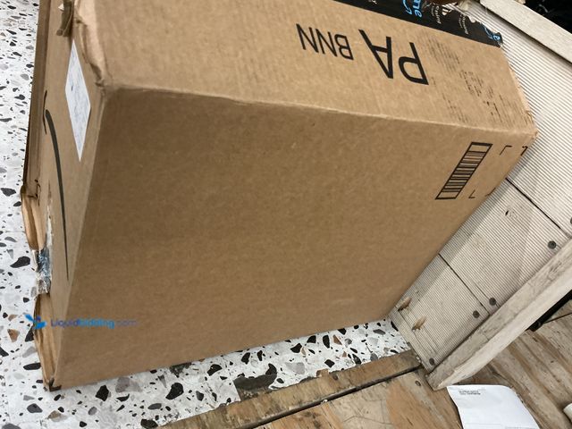 Lot 49-5459707 - Brown multi pattern quilt. Unused.