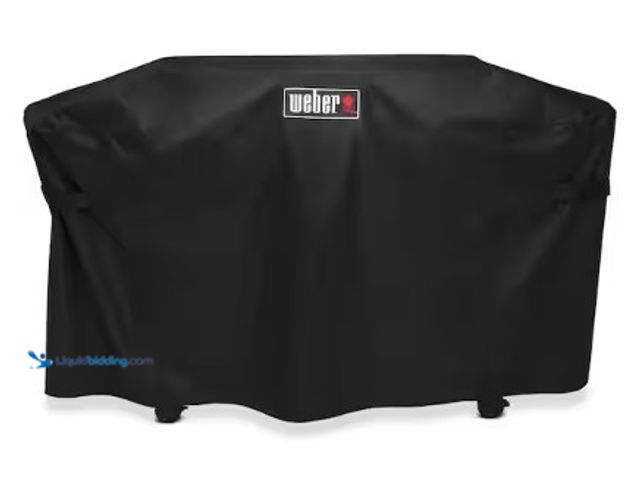 Lot 49-2022652 - Weber Premium 36 in. Flat Top Griddle Grill Cover, Model # 3400030, MSRP $109.99, Unused.  Ref#SB092...