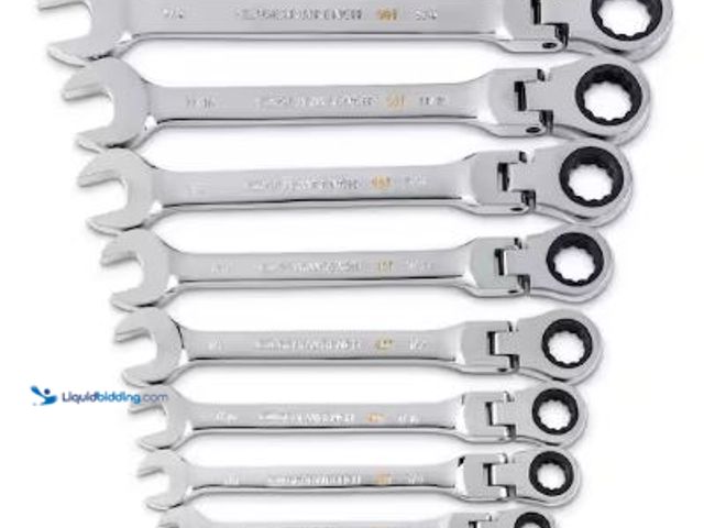 Lot 49-1517330 - GEARWRENCH
90-Tooth SAE Ratcheting Flex-Head Combination Wrench Set with Tray (8-Piece) Model # 867...