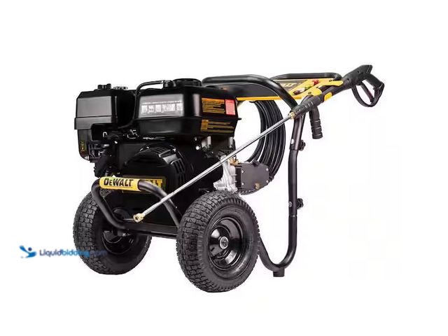 Lot 49-1579016 - DEWALT 4400 psi 4.0 GPM Gas Cold Water Pressure Washer with 420cc Engine 49 State Model # DXPW61377,...
