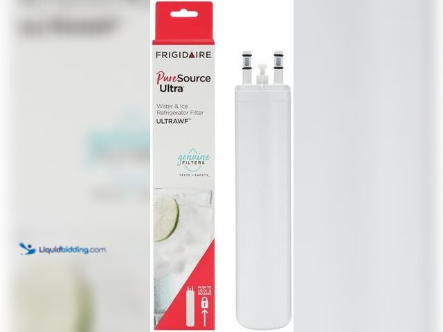 Lot 49-3566081 - FRIGIDAIRE ULTRAWF Pure Source Ultra Water Filter, Original, White, 1 Count. Model #B002JAKRAM. Unus...