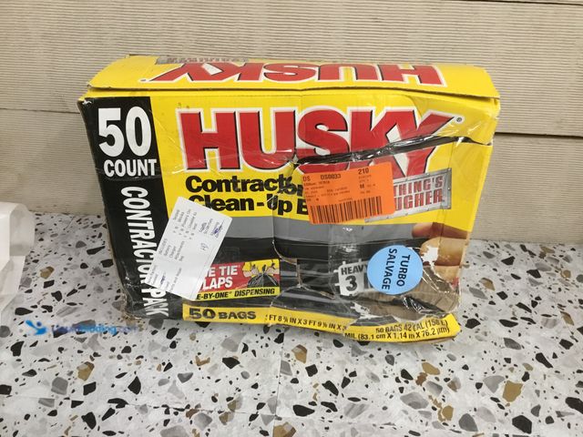 Lot 49-5410512 - Husky 42 Gal. Contractor Bags (50-Count)[Model # HK42WC050B] Unused