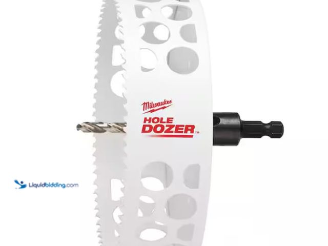 Lot 49-2020636 - Milwaukee 6 in. Hole Dozer Bi-Metal Hole Saw with 3/8 in. Arbor and Pilot Bit, Model # 49-56-9698. M...