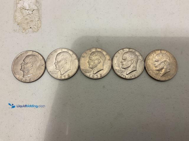 Lot 49-2009090 - Other WOW AN AMAZING LOT OF 5 “IKE” EISENHOWER 1 DOLLAR UNITED STATES COINS FROM VARIOUS YEARS INCLU...
