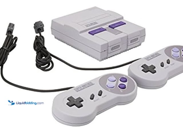 Lot 49-1810616 - NINTENDO CLASSIC   Nintendo Super NES Classic Edition UNUSED/tested turns on did not test with TV MS...