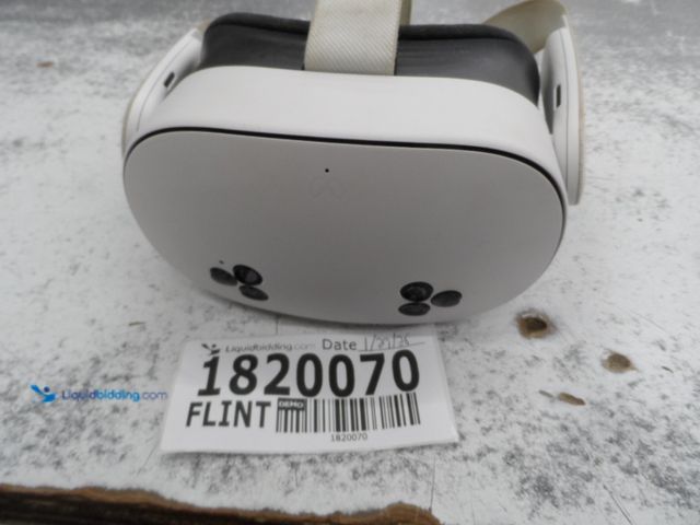 Lot 49-1820070 - 1 Meta P97 VR Headset Meta Quest 3S VR Headset Used In Fair Condition, Tested And Works Good, Headse...