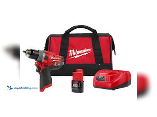 Lot 49-5407041 - Milwaukee M12 FUEL 12-Volt Lithium-Ion Brushless Cordless 1/2 in. Hammer Drill Kit with 1 Compact 2....