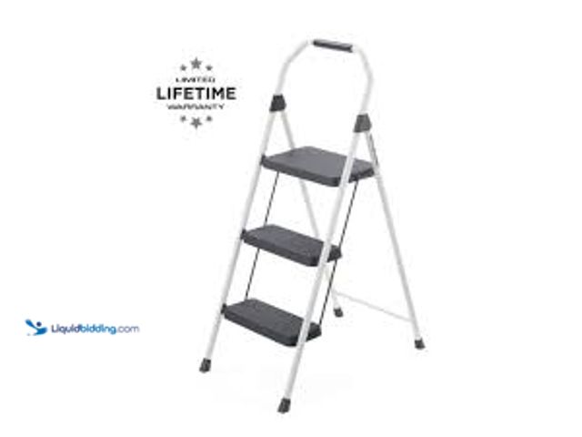 Lot 49-5476465 - Gorilla Ladders 3-Step Compact Steel Step Stool with 225 lb. Load Capacity Type II Duty Rating (8ft....