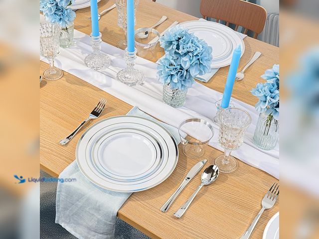 Lot 49-1570273 - (600-Count) Silver Plastic Dinnerware Set, Includes plates and silverware, Unused.   Ref#AMABLUE0114