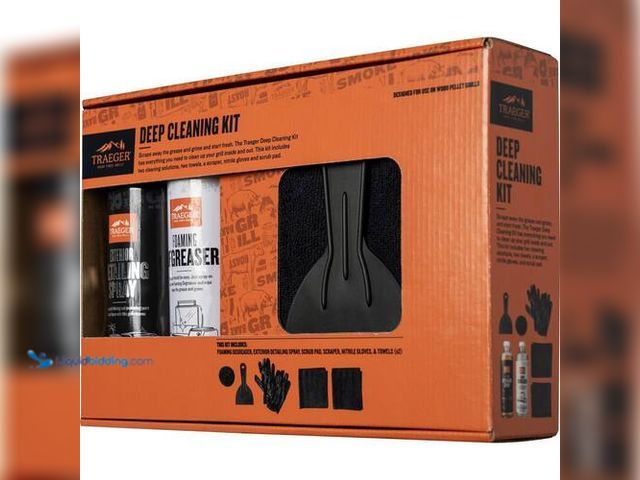 Lot 49-1625997 - Traeger Grill Deep Cleaning Kit (All-in-1 kit to clean your pellet grill inside and out) Model # BAC...