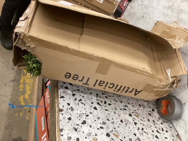 Lot 49-5486633 - Yuwinron Artificial Boxwood Home Garden Décor (2 Pack) Item is used, dirty