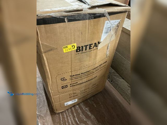 Lot 49-5487411 - 2in1 Memory Foam Mattress Topper (queen) Unused