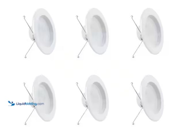 Lot 49-1538135 - Feit Electric 5/6 in. 925 Lumens 2700K Soft White Dimmable Integrated LED Retrofit Recessed Light Ba...