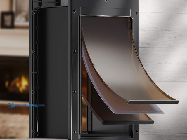 Lot 49-3431517 - 3-Flap Dog Door, Large Doggy Door for Wall, Never Rust Plastic Wall Dog Door, Telescoping Tunnel, In...