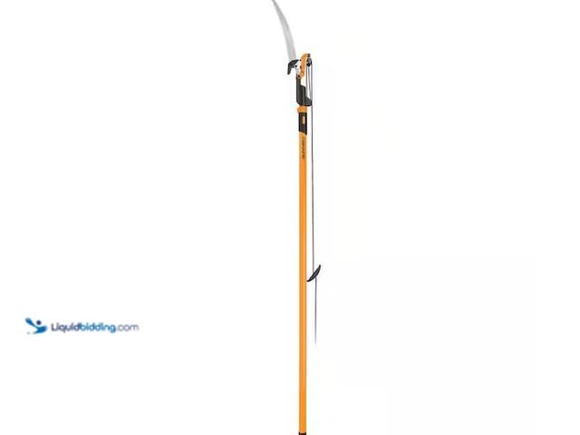 Lot 49-5555335 - Fiskars
PowerLever 1-1/8 in. Cut Capacity Steel Saw Blade 15 in. Fiberglass Pole 14 ft. Tree Pruner...