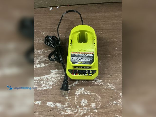 Lot 49-5554132 - RYOBI ONE+ 18V Lithium-Ion Charger Model # PCG002 Unused Works/Powers On