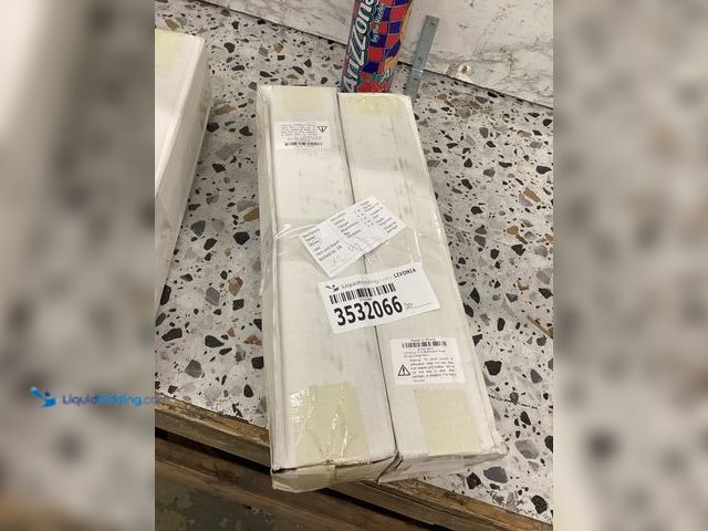 Lot 49-3532066 - JJ Primus Thin Bathroom Rugs (Gray) Item is unused in a PK of 2.