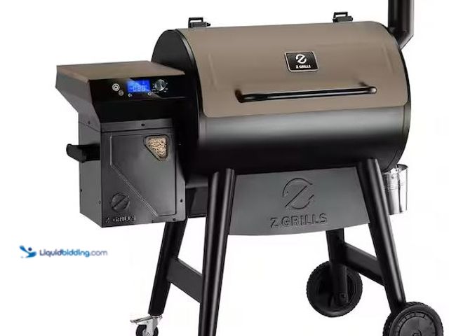 Lot 49-5486649 - Z GRILLS
697 sq. in. Pellet Grill Cover Item is Factory Sealed. (COVER ONLY)