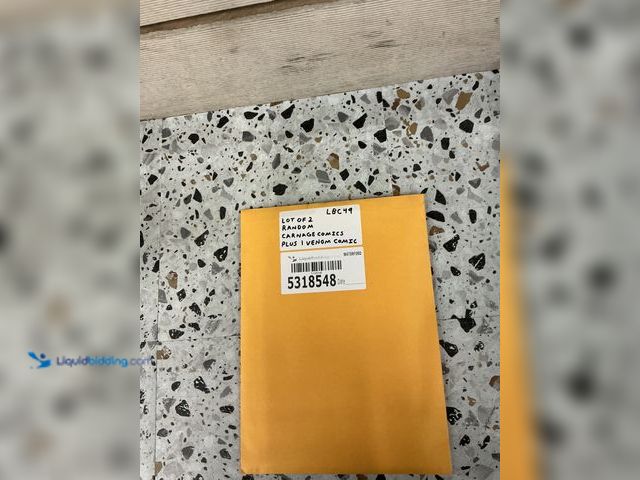 Lot 49-5489316 - Lot of 2 Random Carnage Comics plus 1 Venom Comic. Unused.