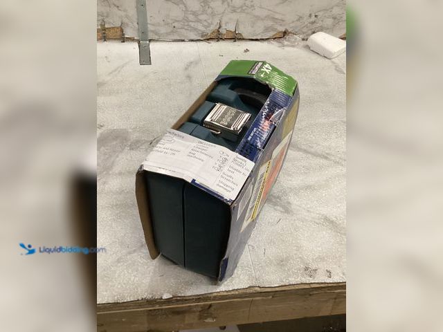 Lot 49-3540274 - Bosch 125 ft. Green 3-Point Self-Leveling Laser with VisiMax Technology, Integrated Multipurpose Mou...