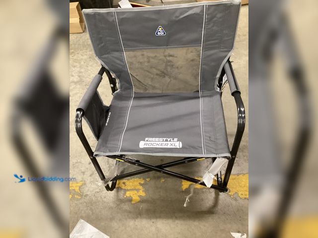 Lot 49-5542807 - GCI Outdoor Freestyle Rocker XL - Pewter Unused, Leg Broken